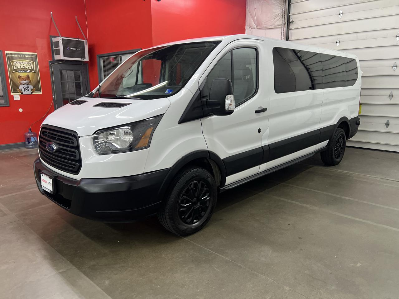 Ford Transit 350 Wagon Low Roof XL 60/40 Pass. 148-in. WB 2017