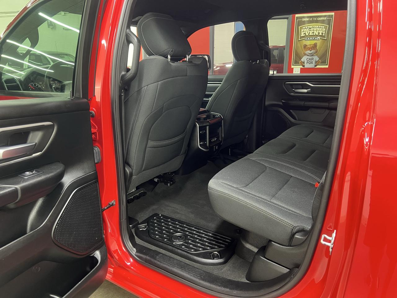 RAM 1500 Big Horn Crew Cab SWB 4WD 2020