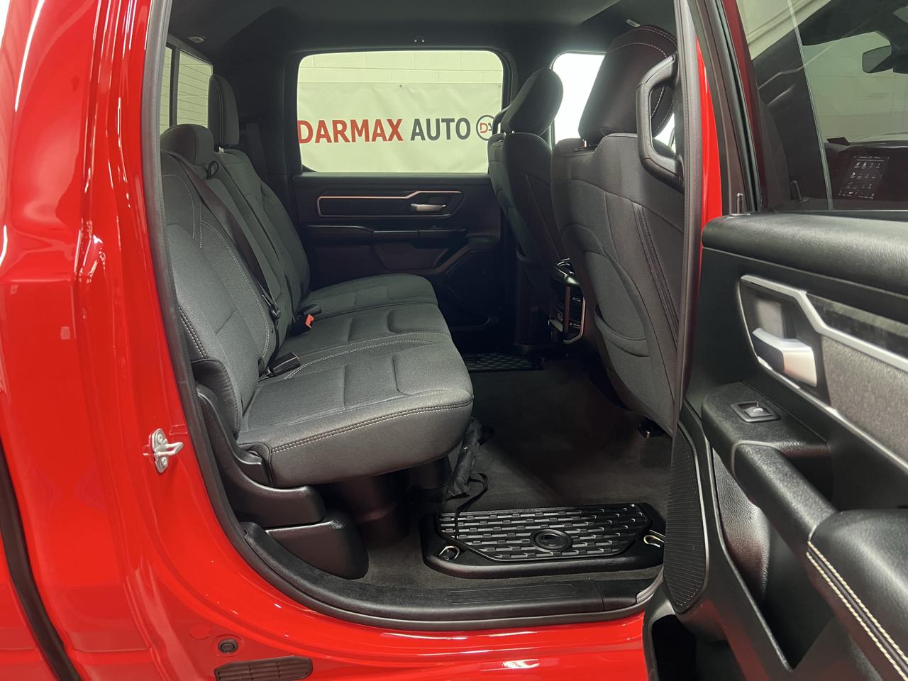 RAM 1500 Big Horn Crew Cab SWB 4WD 2020