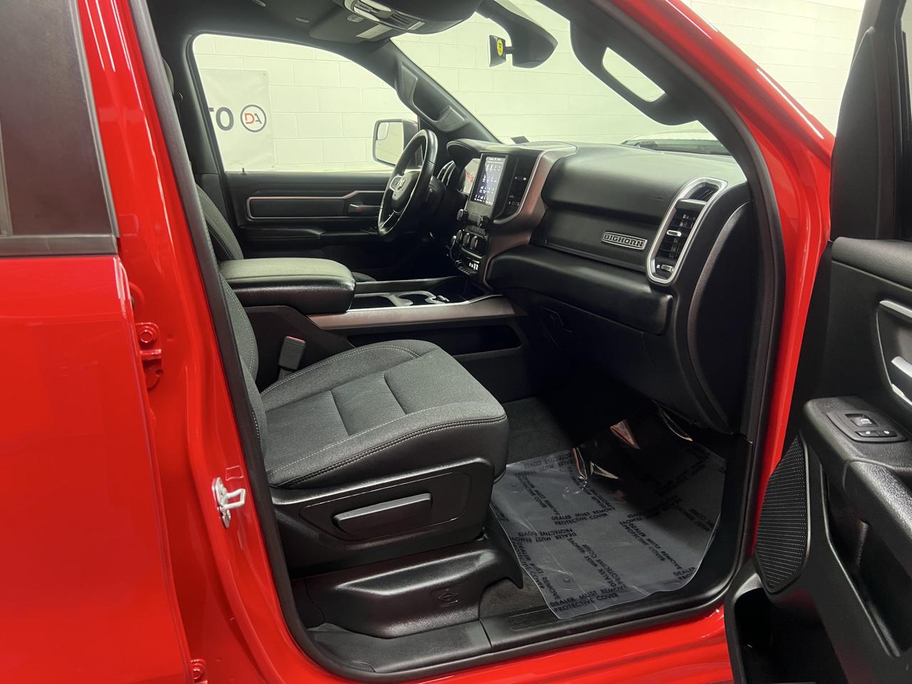 RAM 1500 Big Horn Crew Cab SWB 4WD 2020
