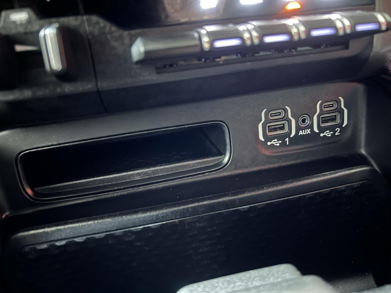 RAM 1500 Big Horn Crew Cab SWB 4WD 2020