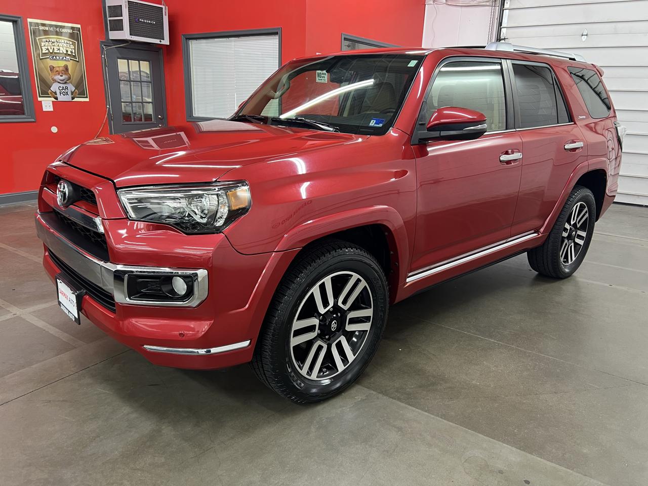 Toyota 4Runner Limited 4WD V6 2015