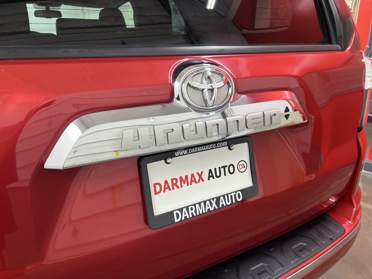 Toyota 4Runner Limited 4WD V6 2015