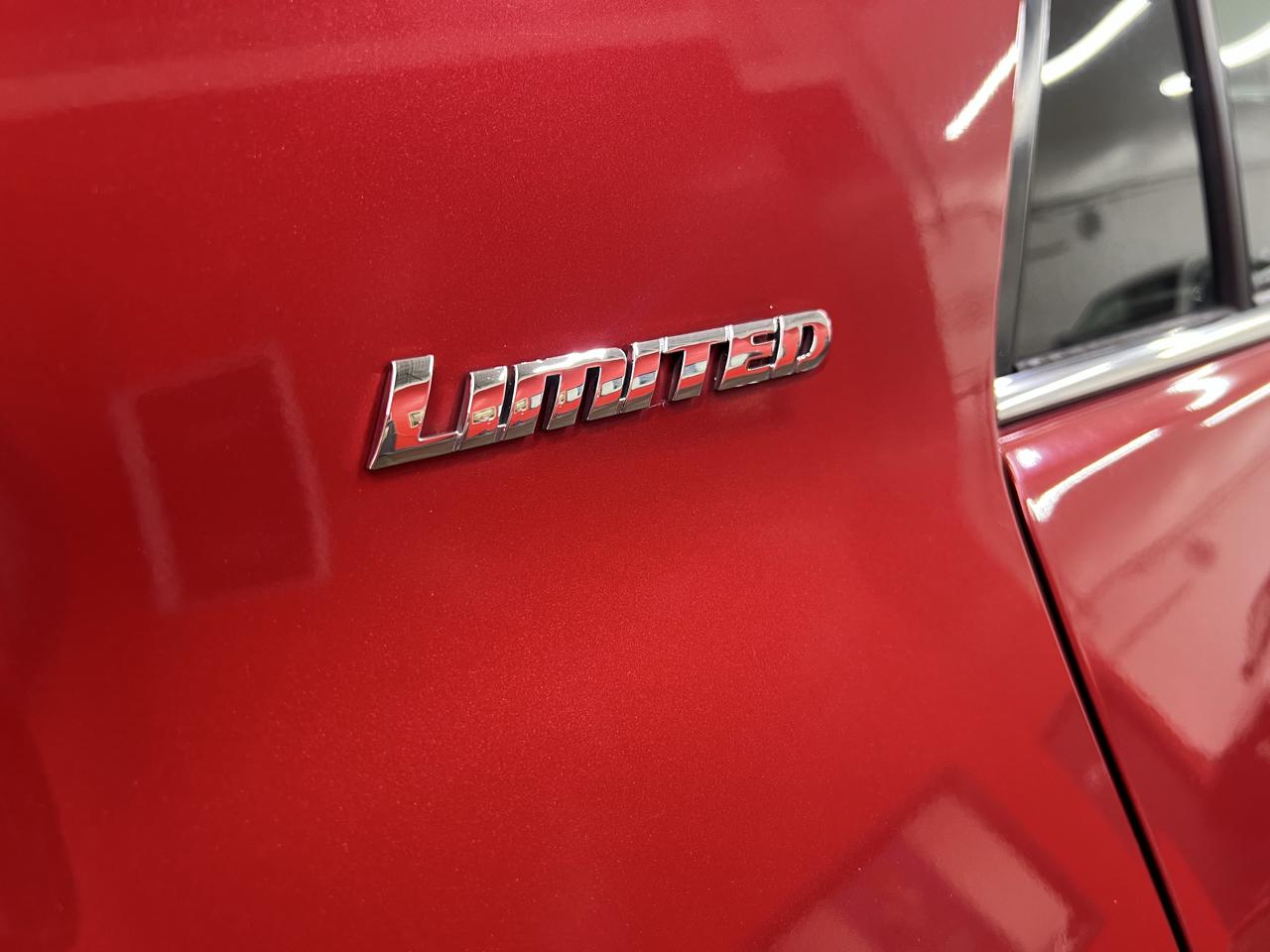 Toyota 4Runner Limited 4WD V6 2015