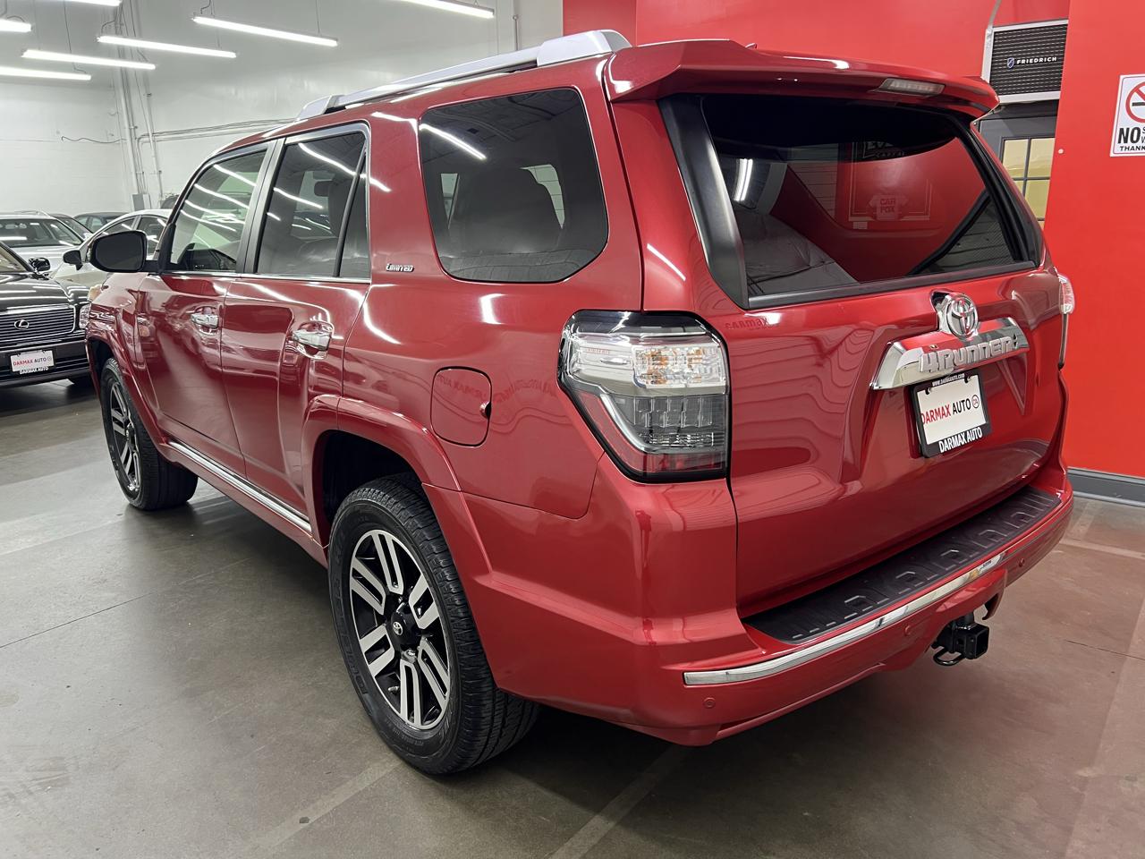 Toyota 4Runner Limited 4WD V6 2015
