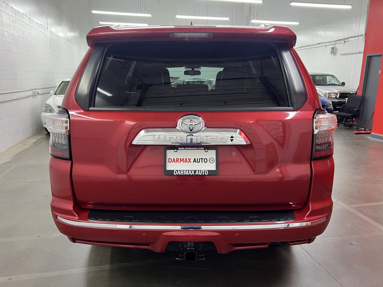 Toyota 4Runner Limited 4WD V6 2015