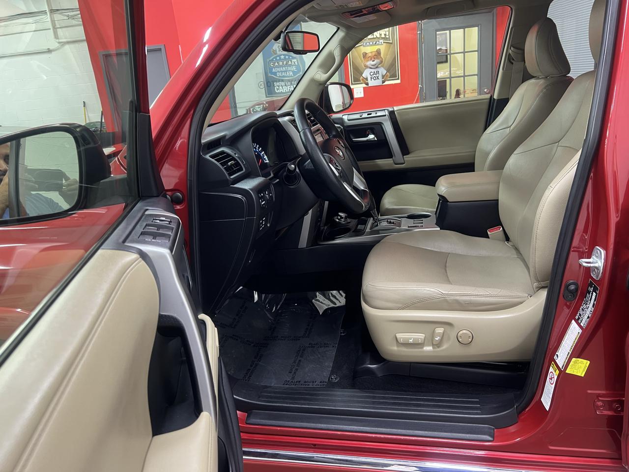 Toyota 4Runner Limited 4WD V6 2015