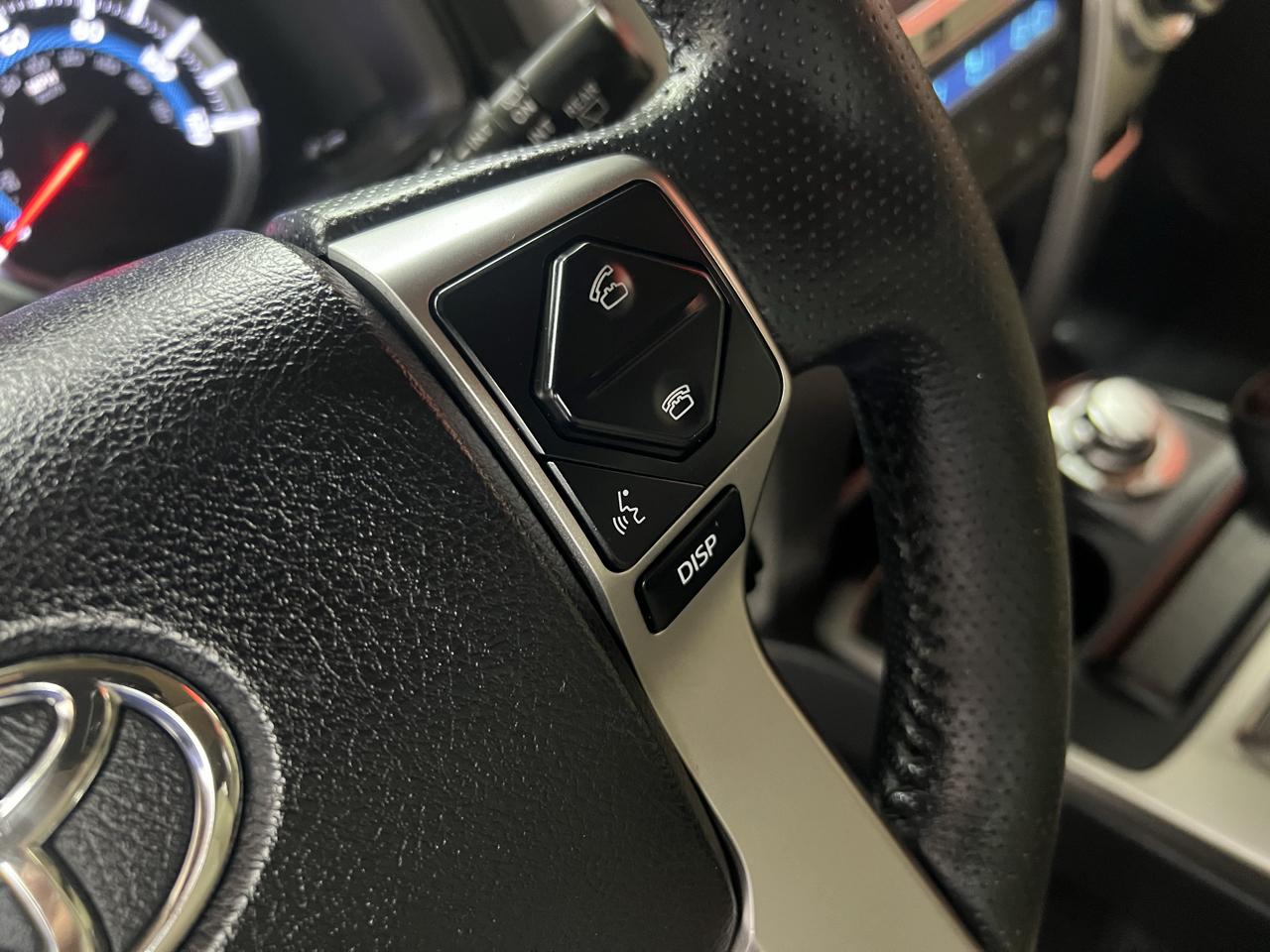 Toyota 4Runner Limited 4WD V6 2015