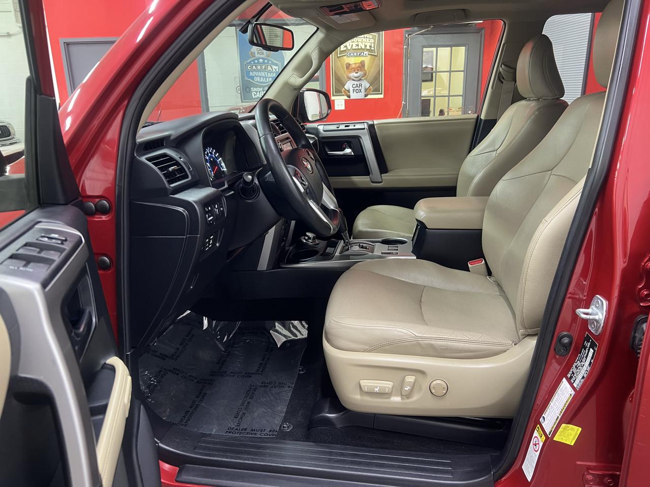 Toyota 4Runner Limited 4WD V6 2015