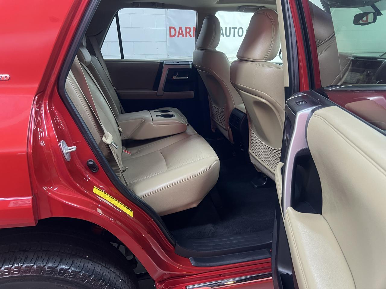 Toyota 4Runner Limited 4WD V6 2015