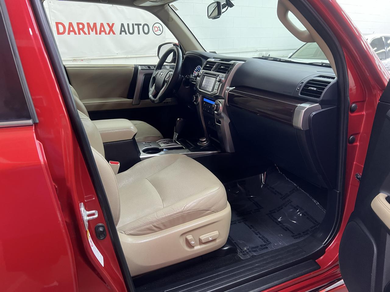 Toyota 4Runner Limited 4WD V6 2015