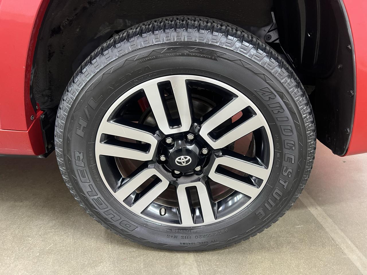 Toyota 4Runner Limited 4WD V6 2015