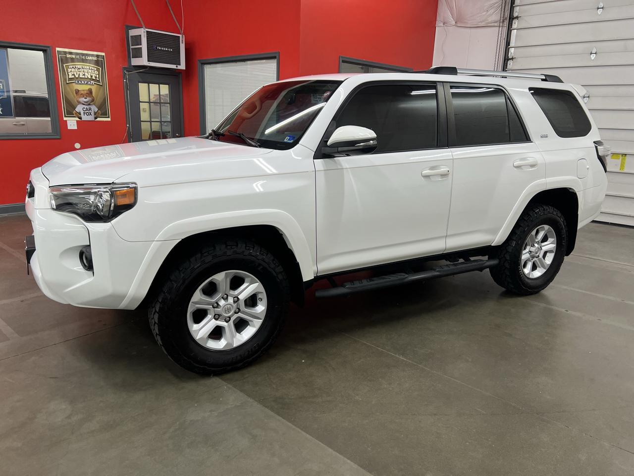 Toyota 4Runner SR5 Premium 4WD 2021