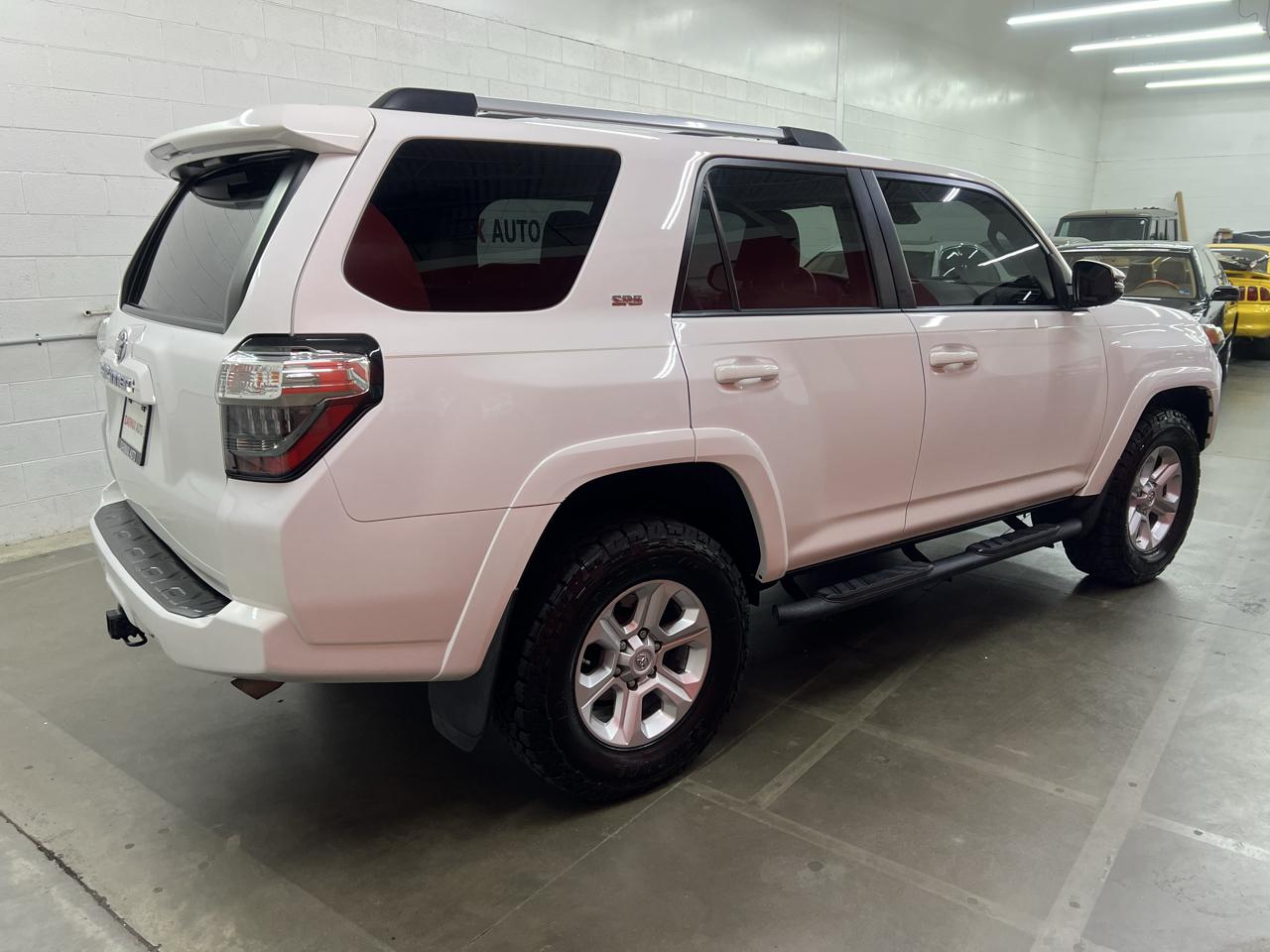 Toyota 4Runner SR5 Premium 4WD 2021