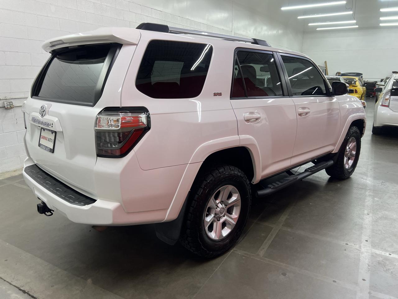 Toyota 4Runner SR5 Premium 4WD 2021