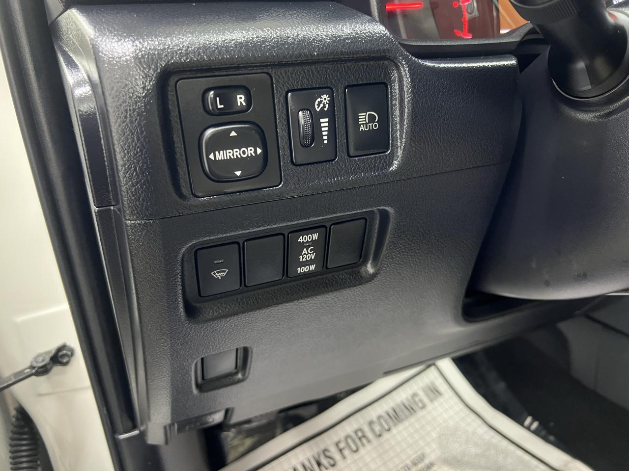 Toyota 4Runner SR5 Premium 4WD 2021