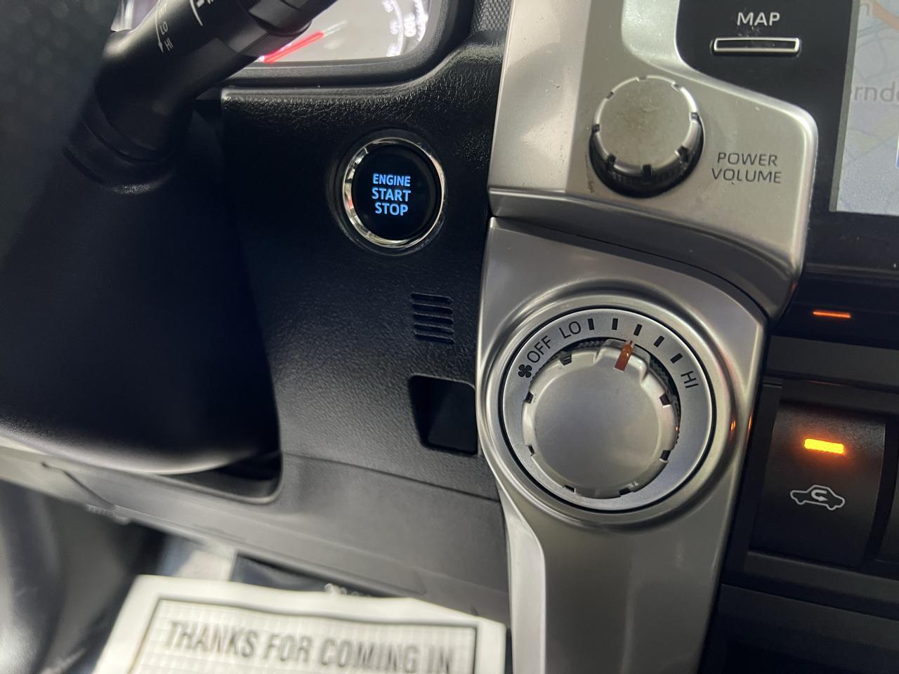 Toyota 4Runner SR5 Premium 4WD 2021