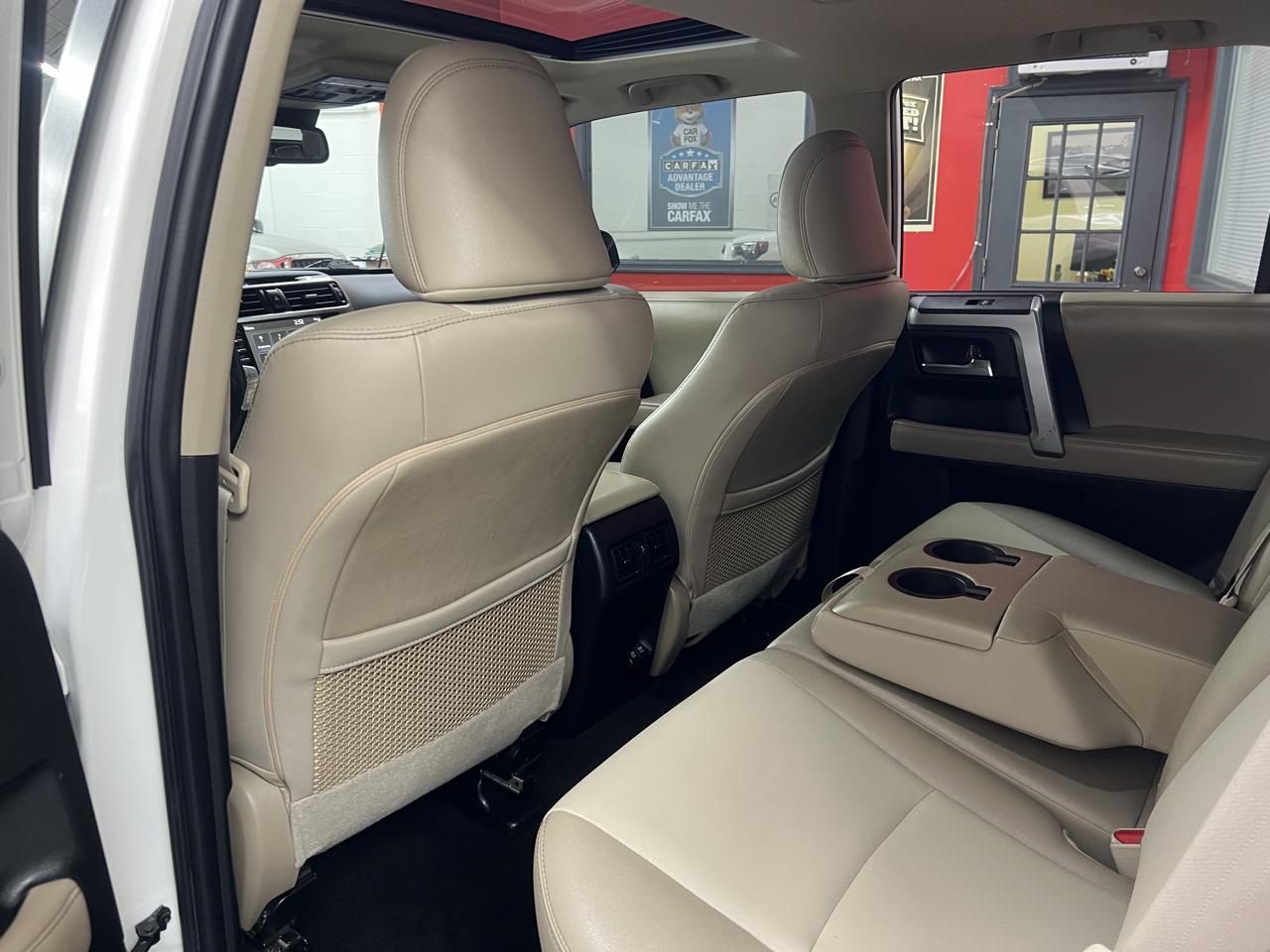 Toyota 4Runner SR5 Premium 4WD 2021