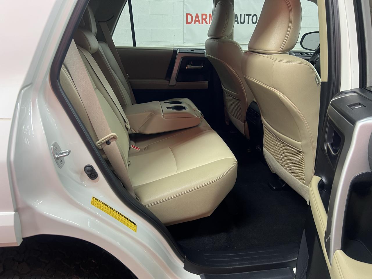 Toyota 4Runner SR5 Premium 4WD 2021