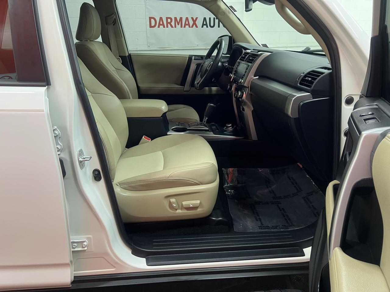 Toyota 4Runner SR5 Premium 4WD 2021