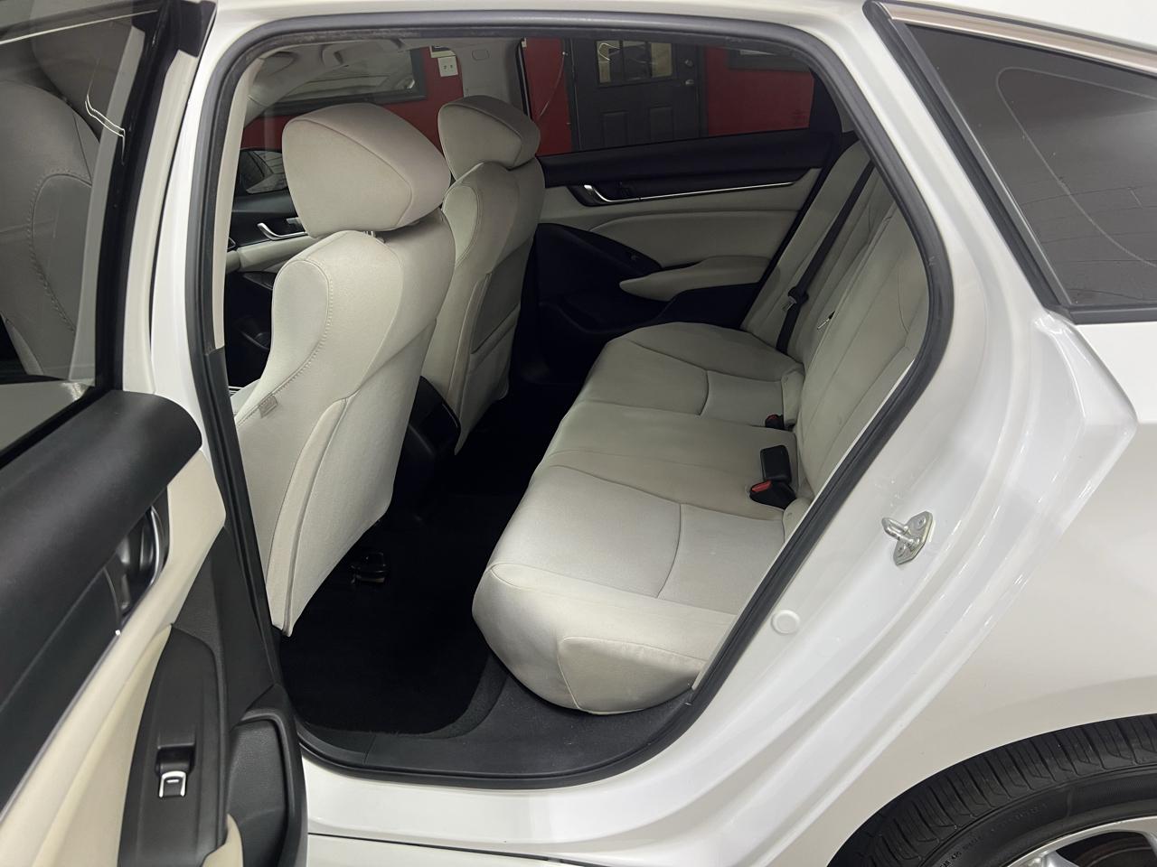 Honda Accord LX CVT 2018