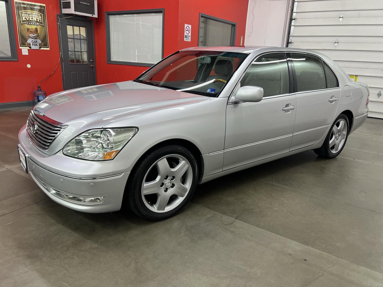 Lexus LS 430 Sedan 2005