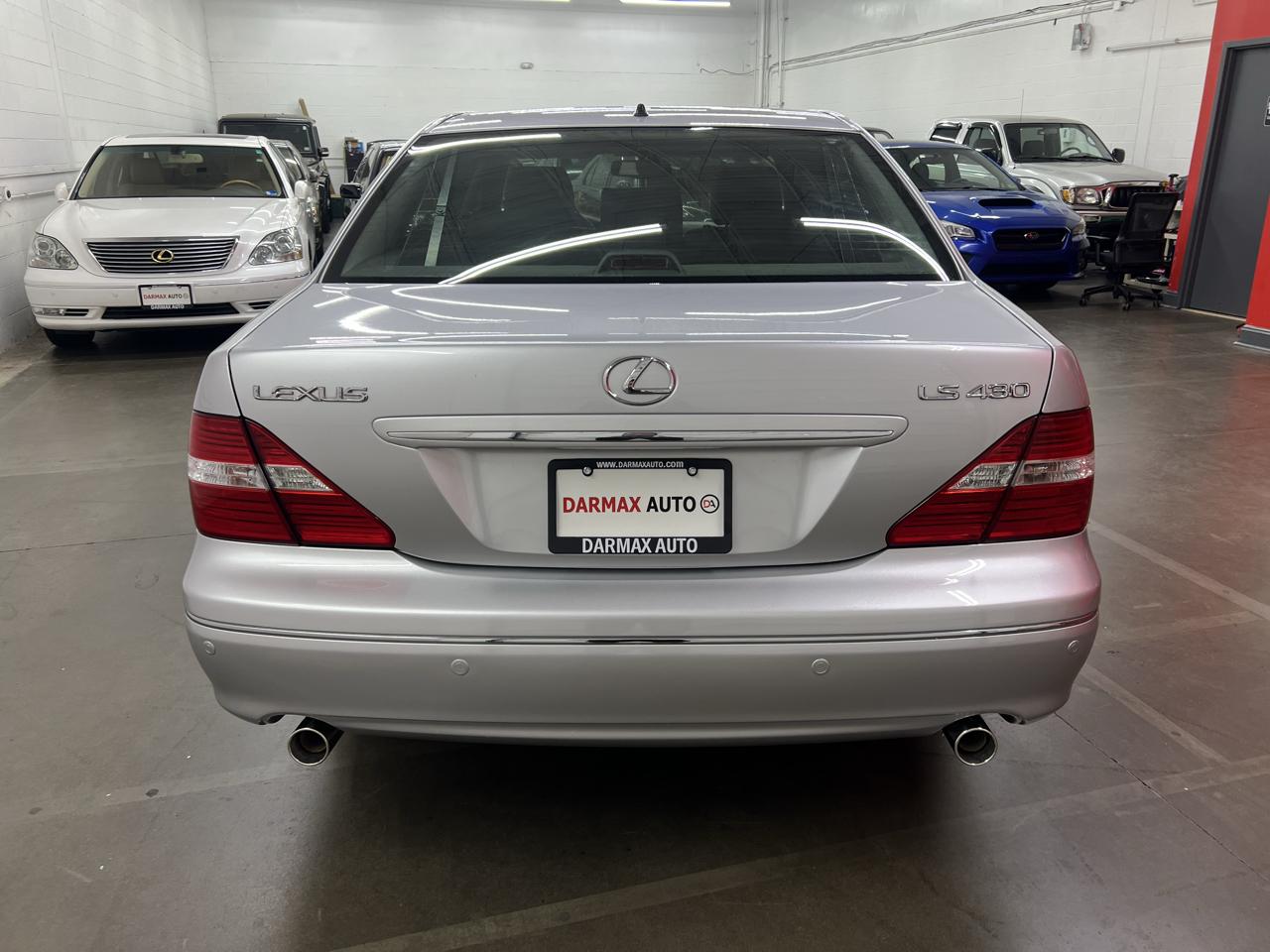 Lexus LS 430 Sedan 2005