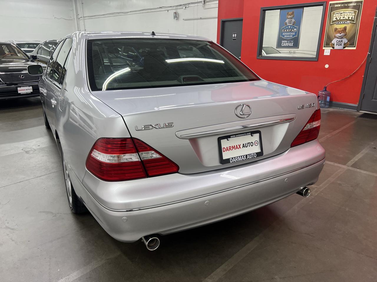Lexus LS 430 Sedan 2005