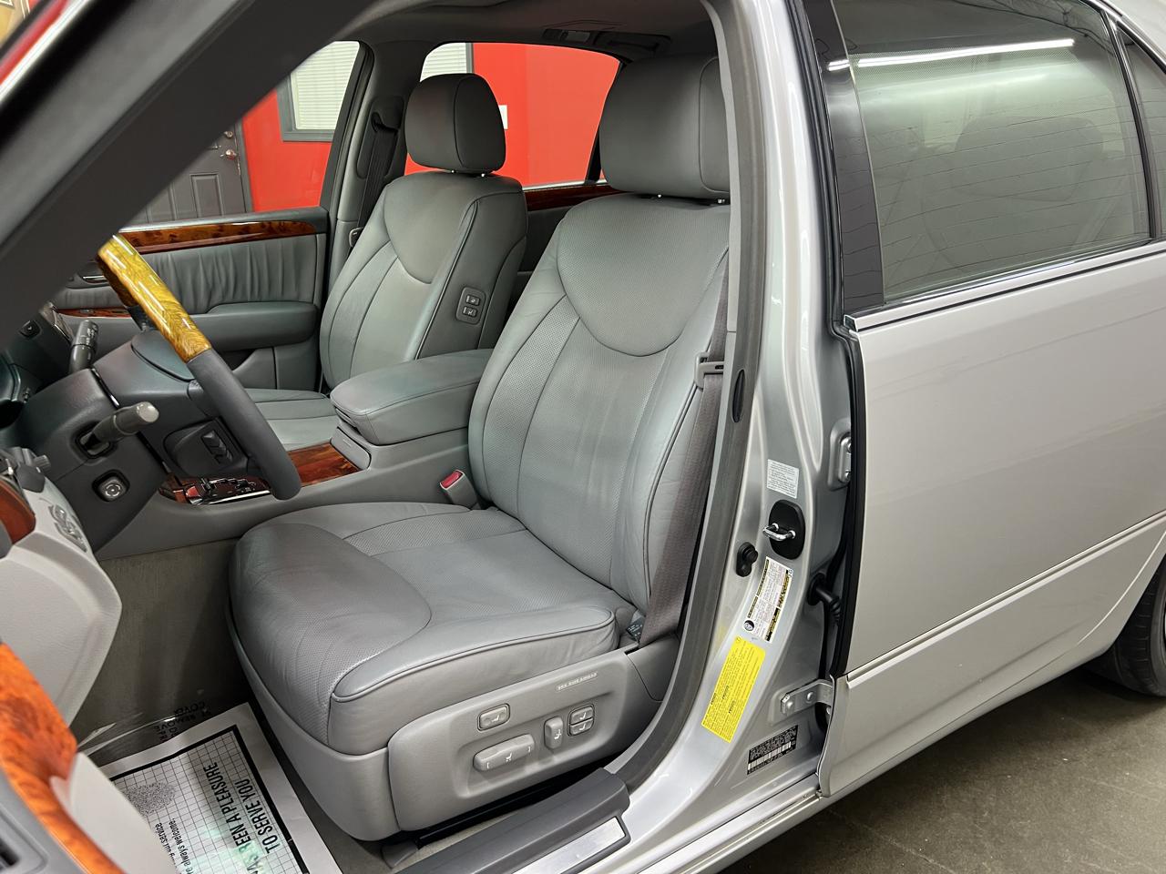 Lexus LS 430 Sedan 2005