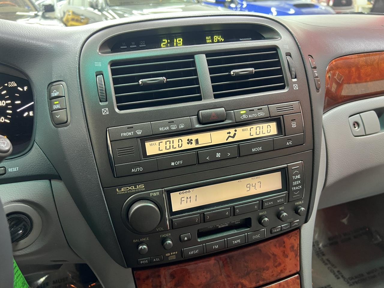 Lexus LS 430 Sedan 2005