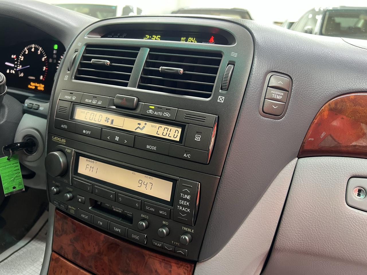 Lexus LS 430 Sedan 2005