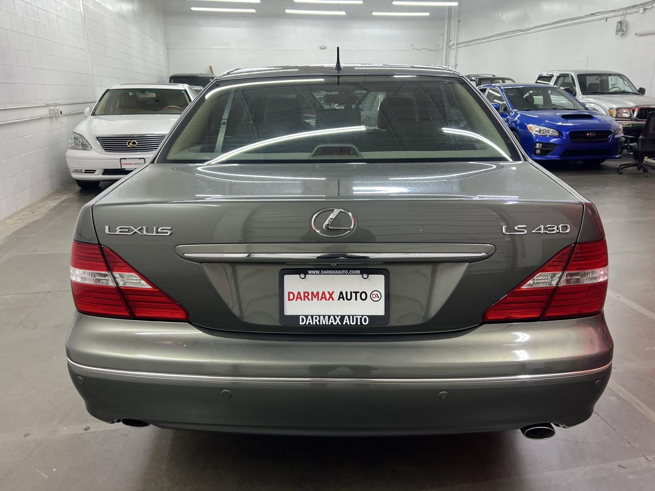 Lexus LS 430 Sedan 2005