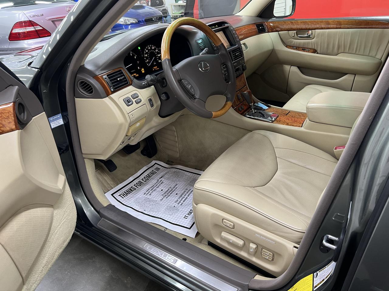 Lexus LS 430 Sedan 2005
