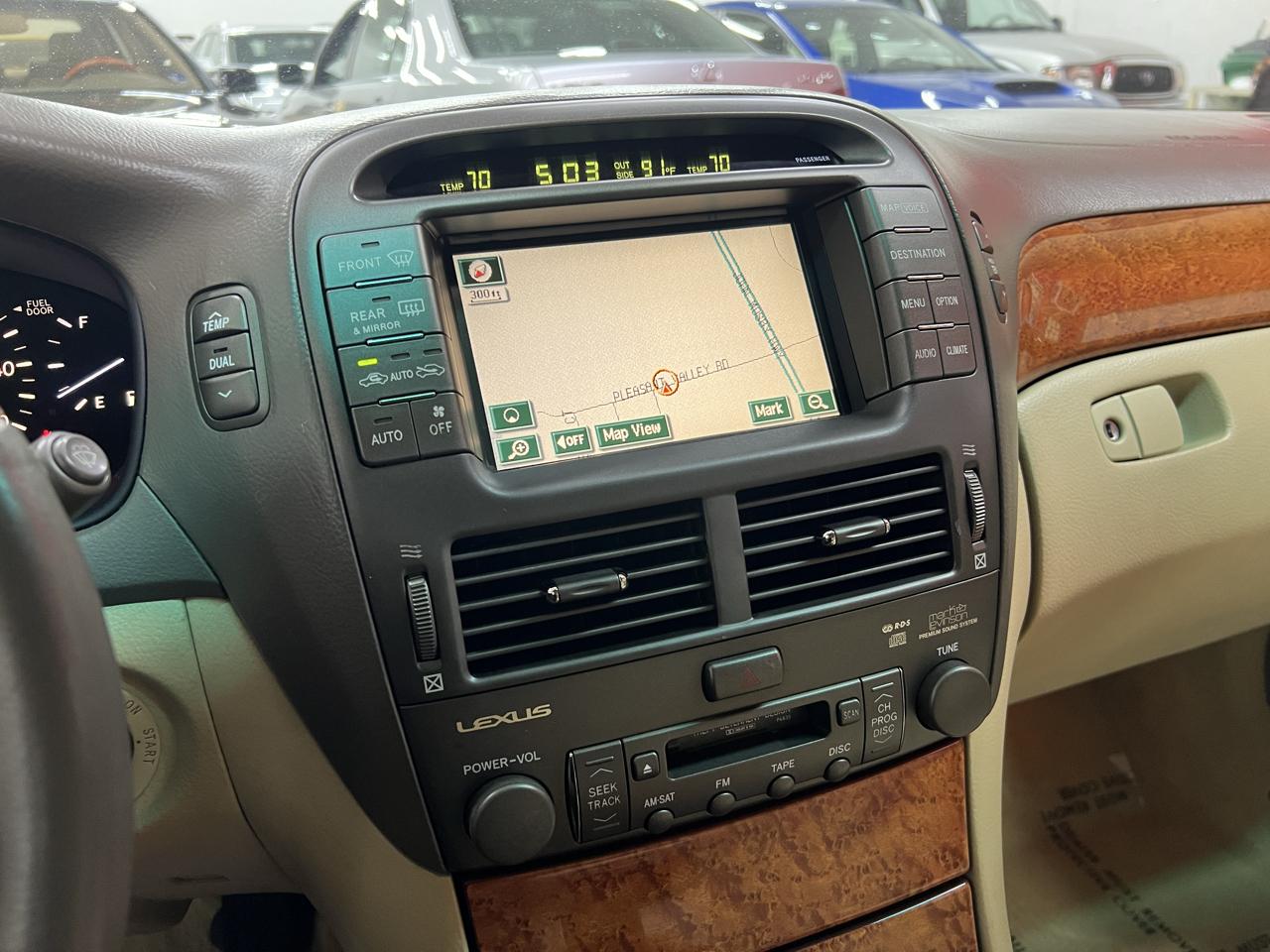 Lexus LS 430 Sedan 2005