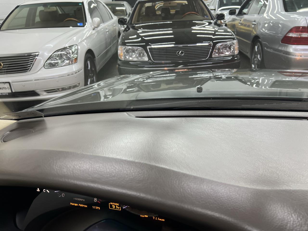 Lexus LS 430 Sedan 2005