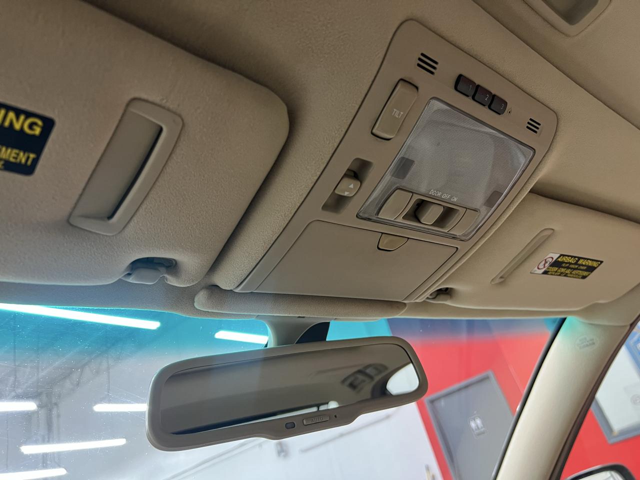 Lexus LS 430 Sedan 2005