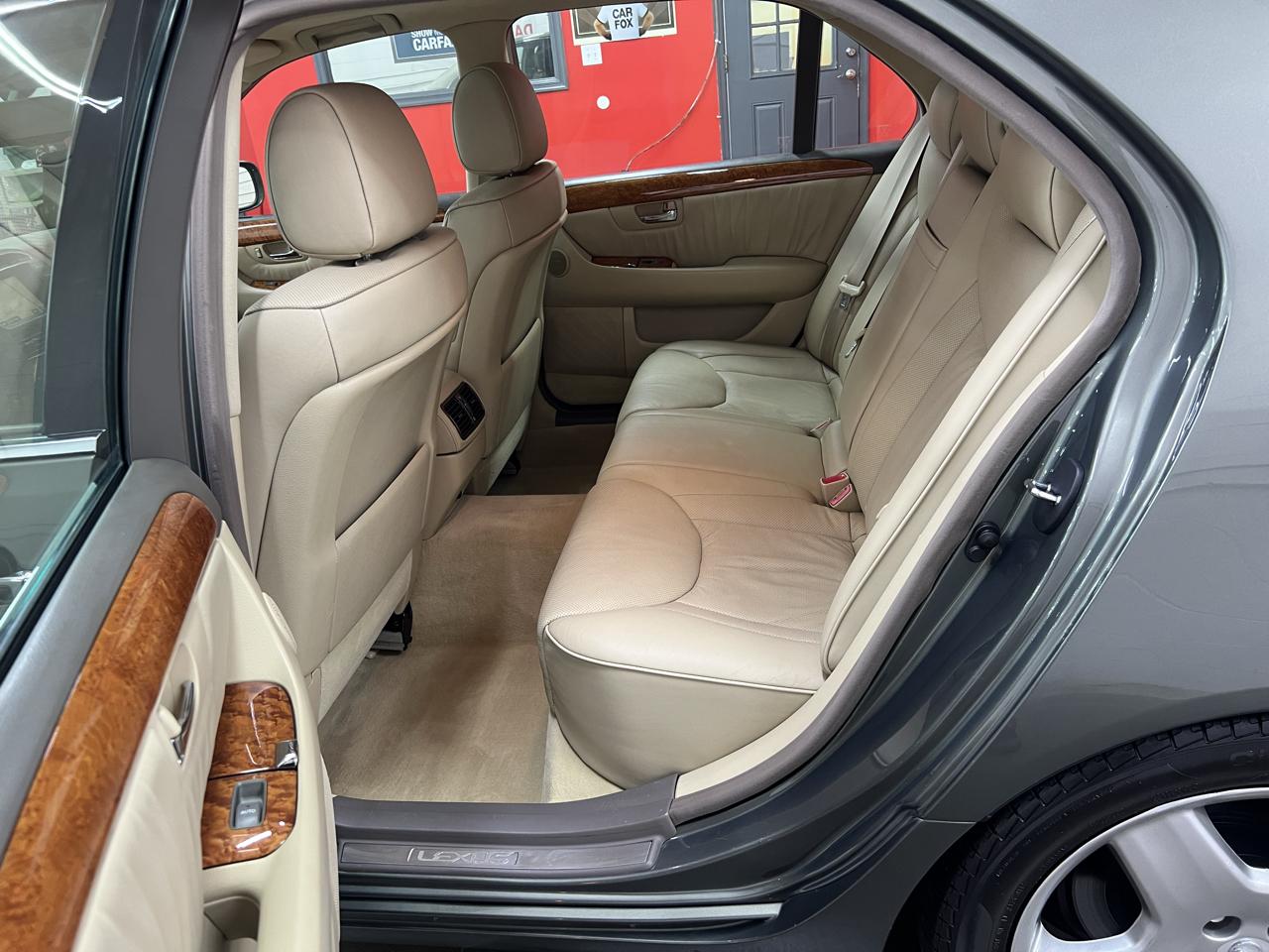 Lexus LS 430 Sedan 2005