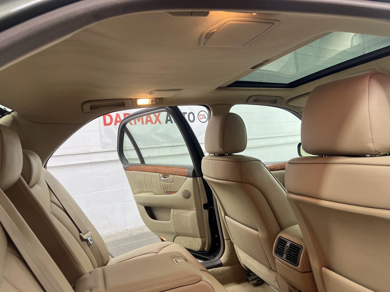 Lexus LS 430 Sedan 2005