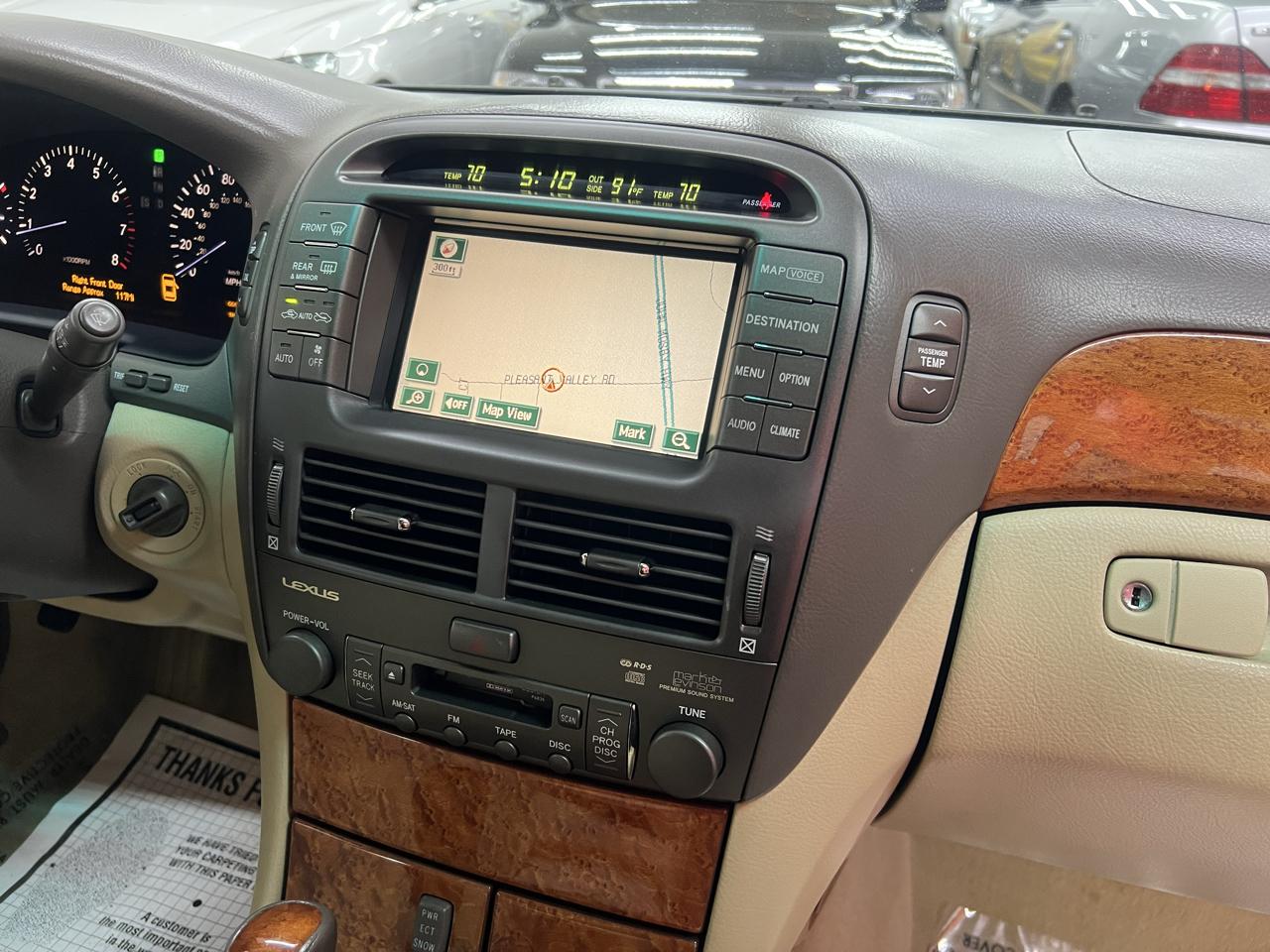 Lexus LS 430 Sedan 2005
