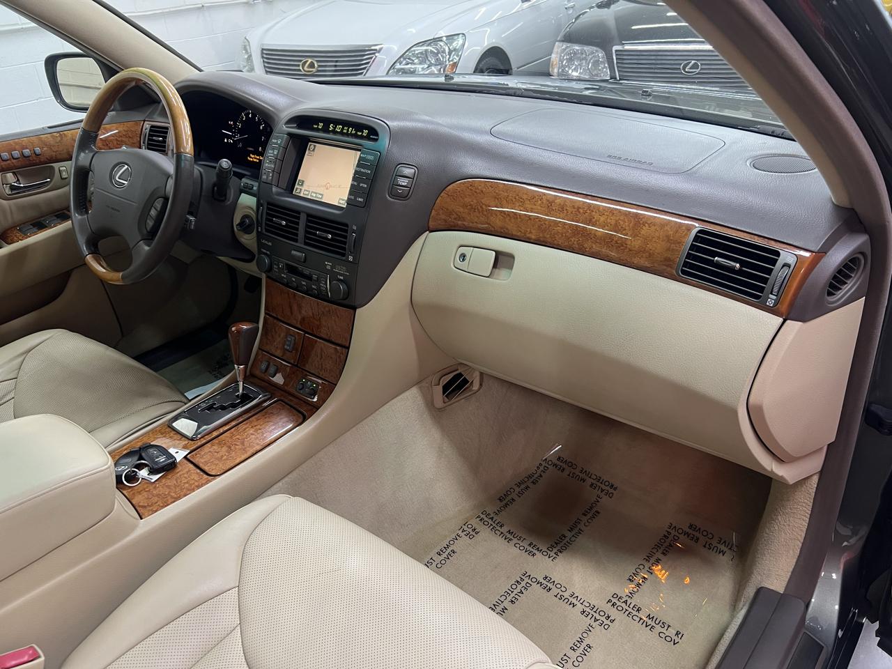 Lexus LS 430 Sedan 2005
