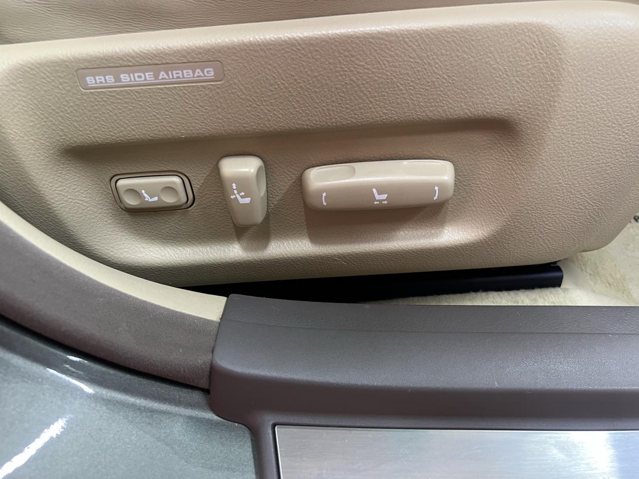 Lexus LS 430 Sedan 2005