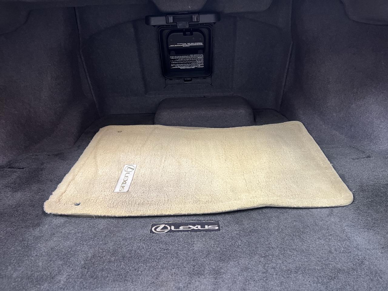 Lexus LS 430 Sedan 2005