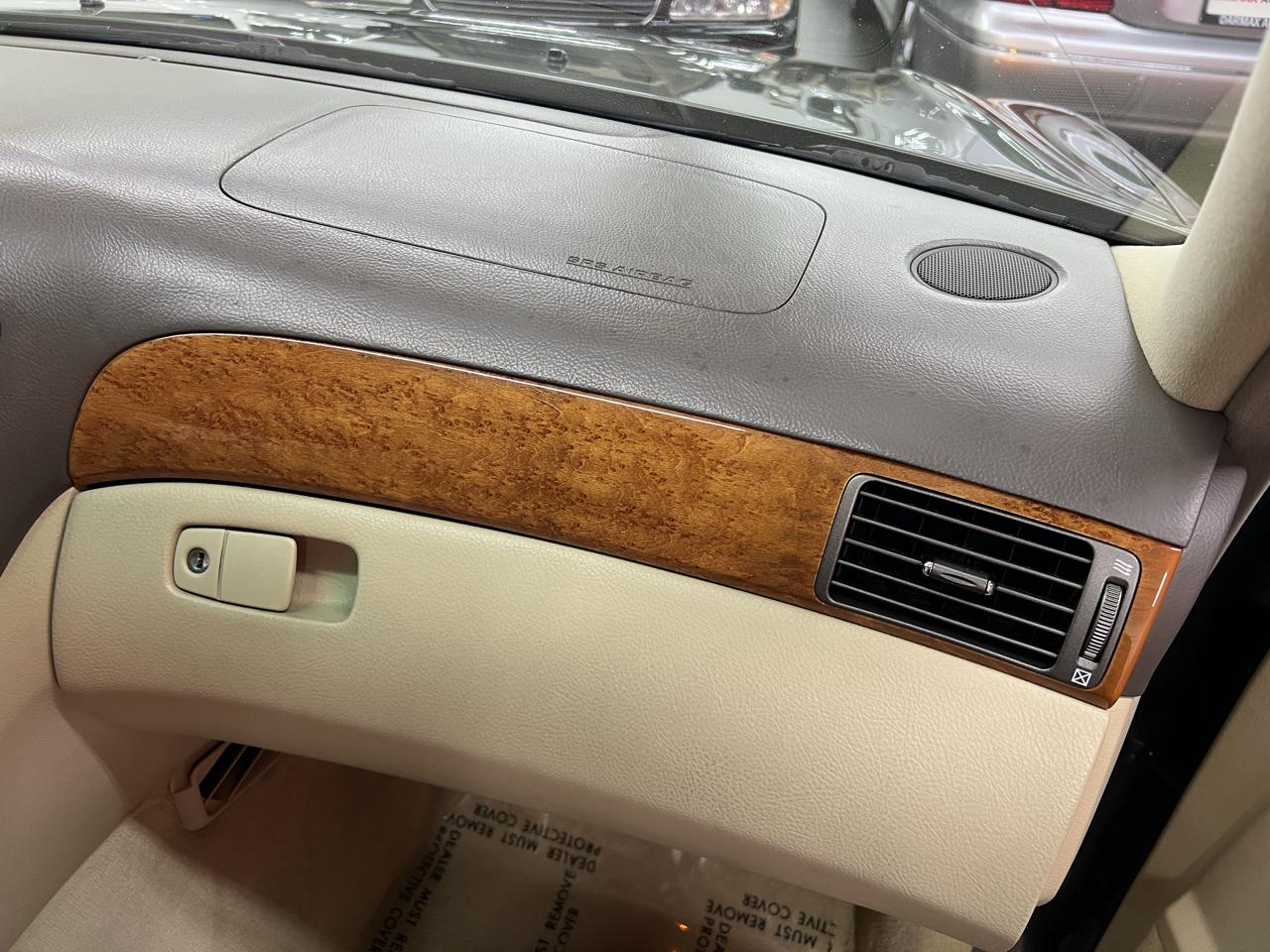 Lexus LS 430 Sedan 2005