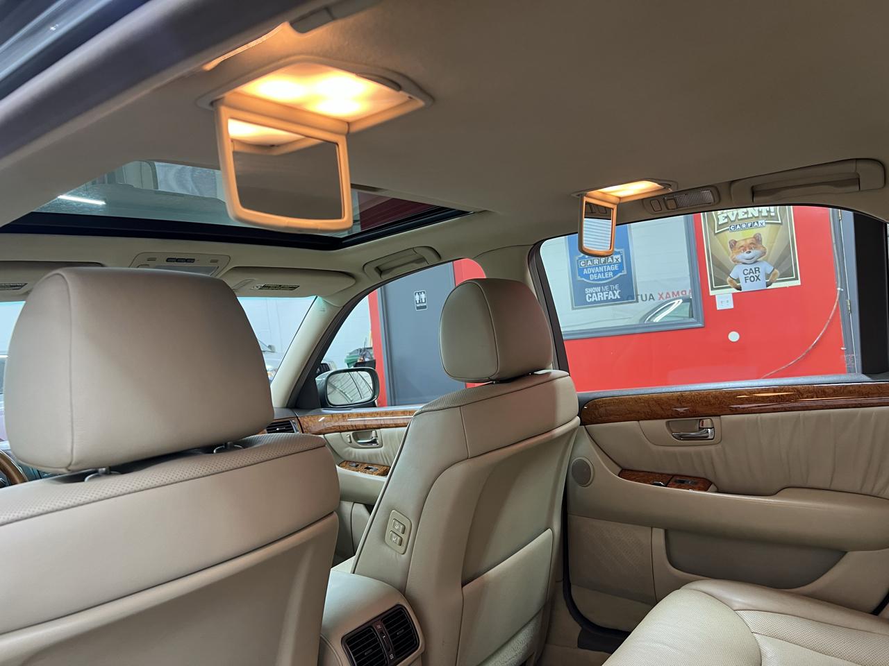 Lexus LS 430 Sedan 2005