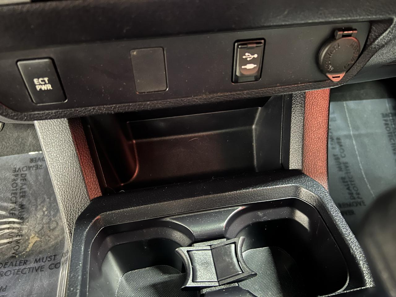 Toyota Tacoma SR5 Access Cab I4 6AT 4WD 2018