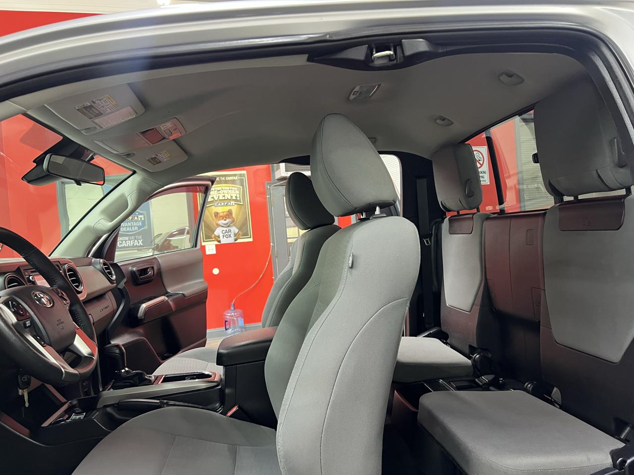 Toyota Tacoma SR5 Access Cab I4 6AT 4WD 2018