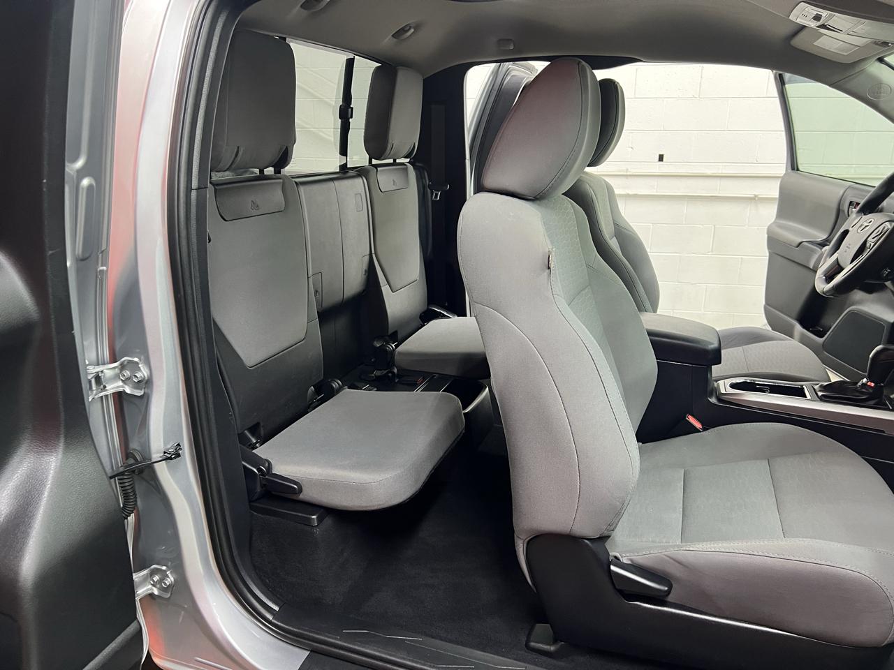 Toyota Tacoma SR5 Access Cab I4 6AT 4WD 2018