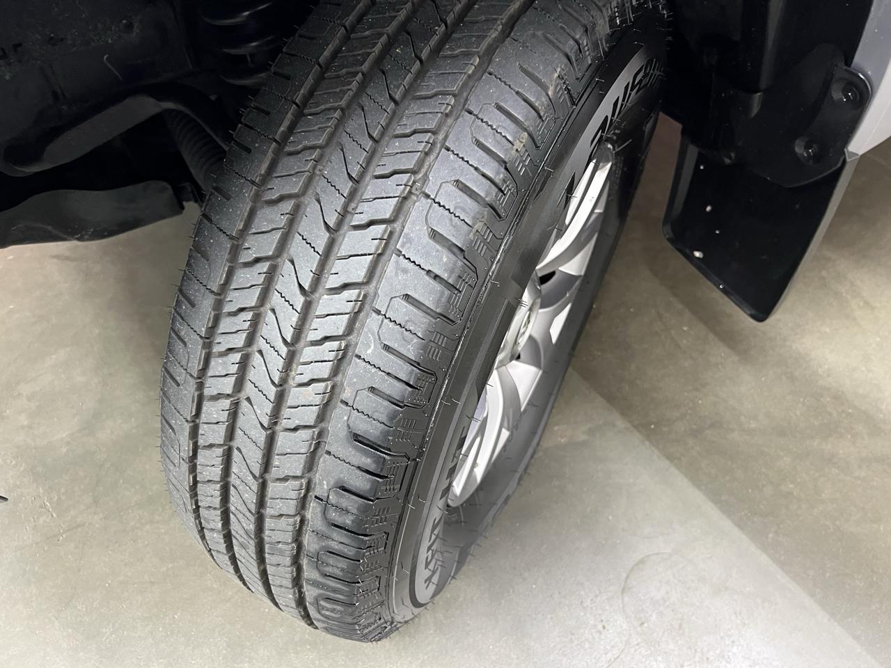 Toyota Tacoma SR5 Access Cab I4 6AT 4WD 2018