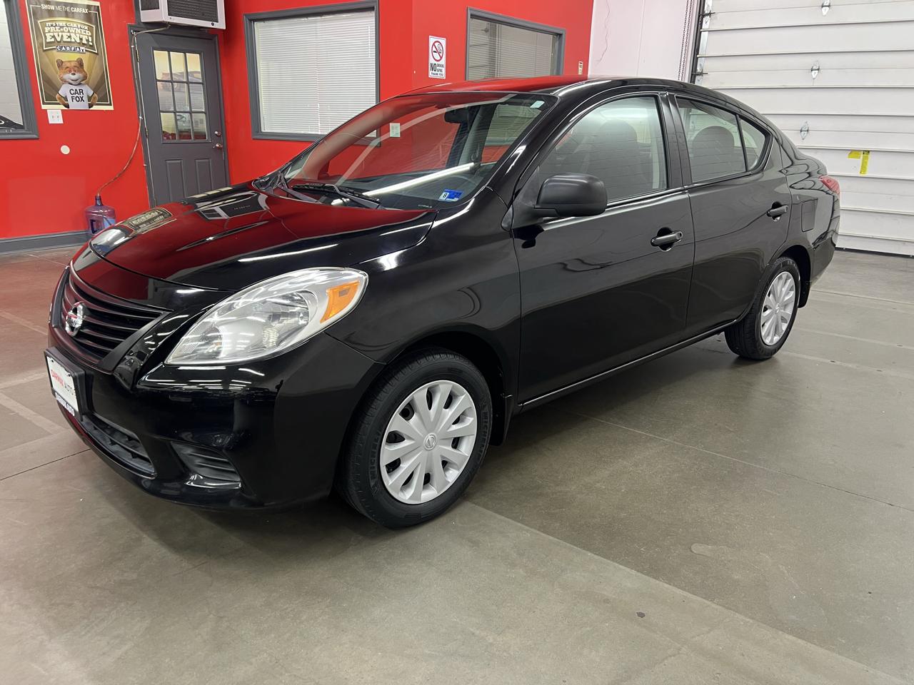 Nissan Versa 1.6 S Sedan 2012