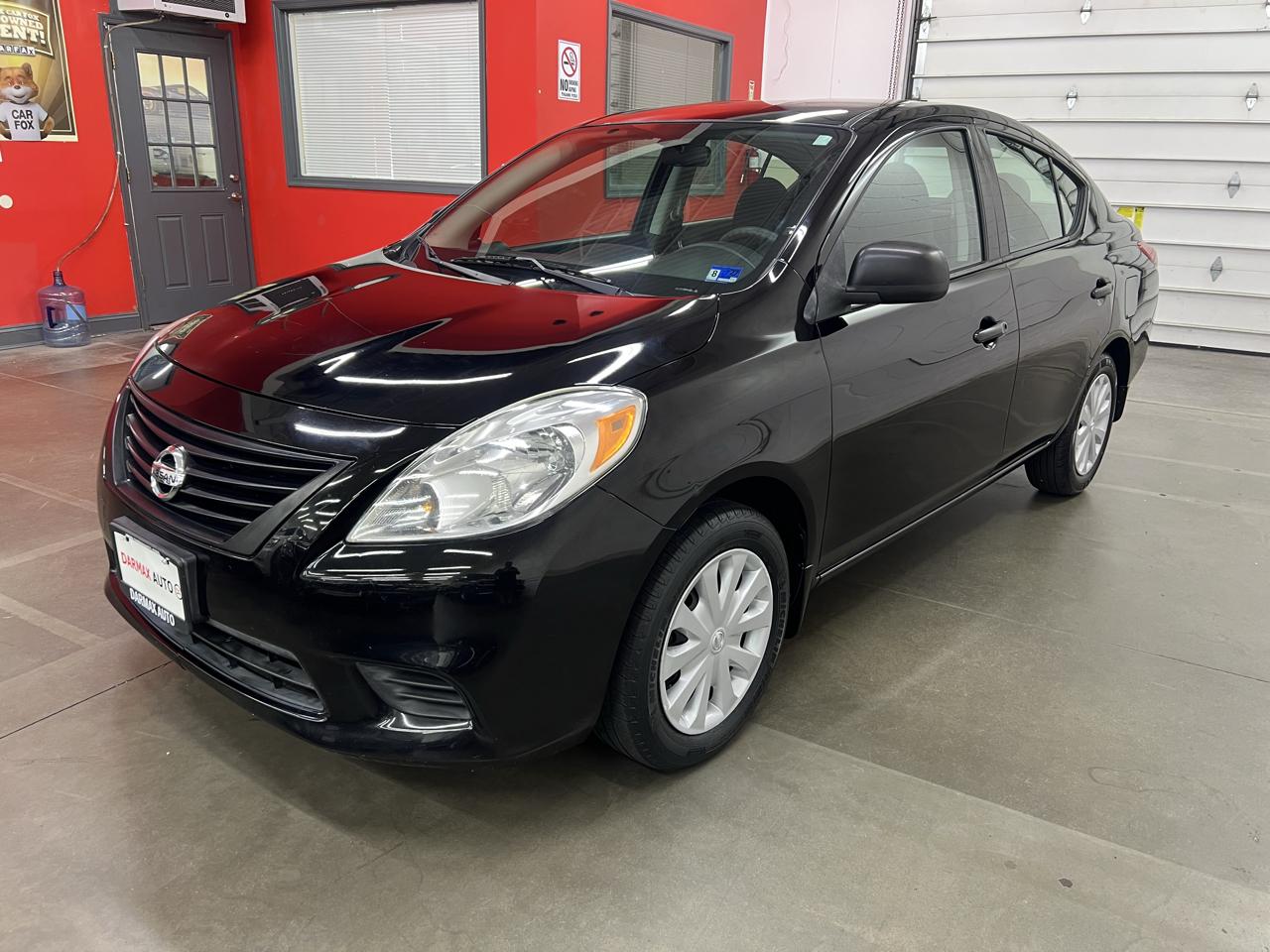 Nissan Versa 1.6 S Sedan 2012